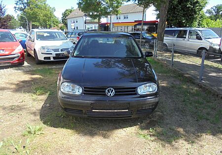 VW Golf Volkswagen 1.4 Trendline