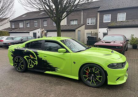 Dodge Charger SRT Hellcat 6.2 deutsche Erstzulassung unfallfrei