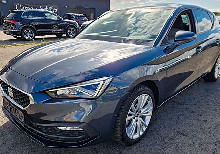 Seat Leon Style Digital LED Navi Kessy Parklenkassist