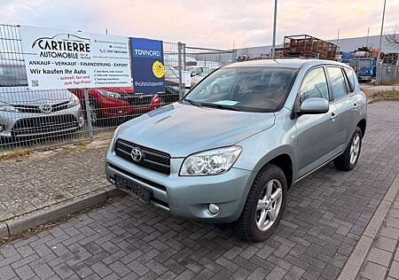 Toyota RAV 4 4 Executive *Keyless-GO*Leder*NAVI*AHK*ALU*