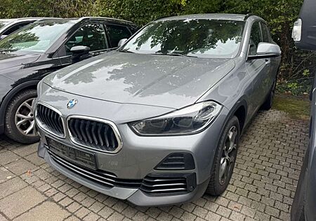 BMW X2 18 i Advantage Plus sDrive Navi+LED+SHZ+R-Kam+