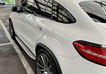 Mercedes-Benz GLE 350 d 4Matic (292.324)