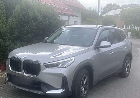 BMW X1 xDrive20d Aut, AHK, Leder, Sitz m.Memory, HK-Hifi