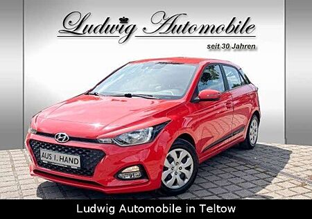 Hyundai i20 Automatik*beh. Lenkrad*Einparkhilfe*101PS