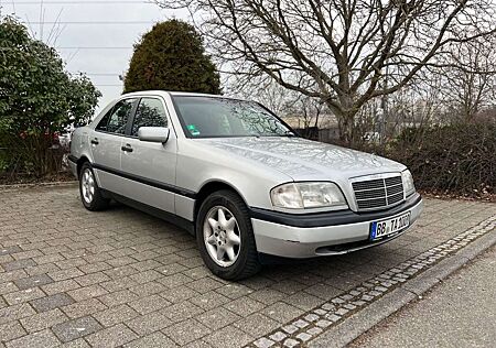 Mercedes-Benz C 180 CLASSIC *AUTOMATIK*S-DACH*KLIMA*TÜV 09/26*