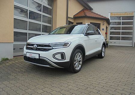 VW T-Roc Volkswagen 1.5 TSI DSG Style AHK LED