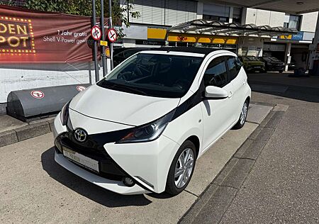 Toyota Aygo X-Wave*Faltdach*Klima*Kamera*Safety Sense