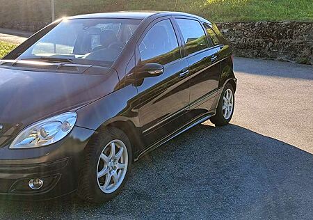 Mercedes-Benz B 180 CDI Autotronic