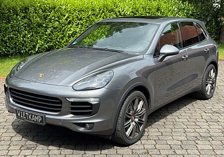 Porsche Cayenne S Diesel /Burmester/Pano/Approved