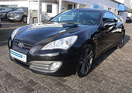 Hyundai Genesis Coupe 2.0 T
