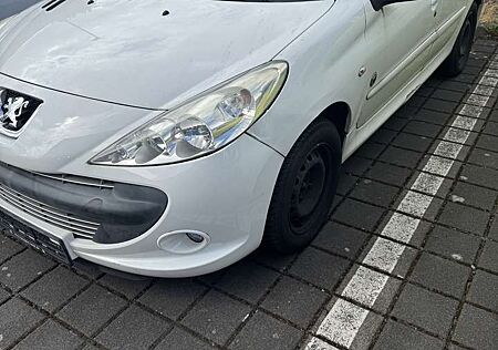 Peugeot 206 + 60 Generation