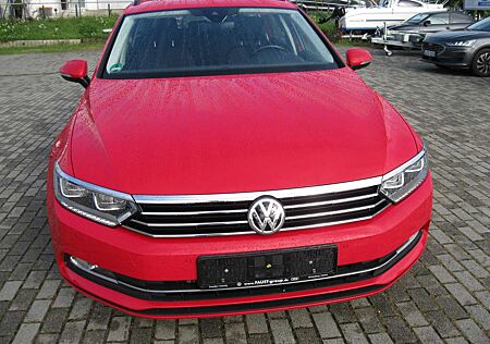 VW Passat Variant Volkswagen 1.6 TDI SCR DSG