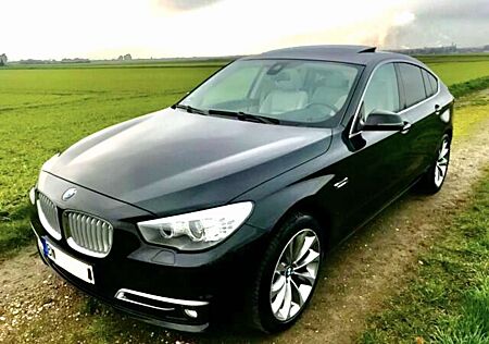 BMW 530d 530 xDrive Aut. neue tüv 10.2027