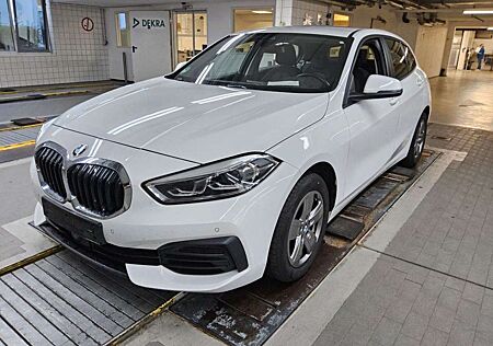 BMW 118 d Live Cockpit Pro. ~ LED ~ Lenkrad Heizung