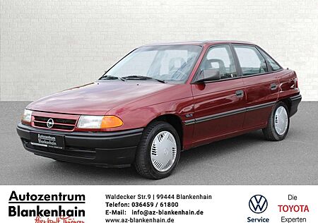Opel Astra GLS Sunshine / Wasserpumpe & Zahnriemen neu