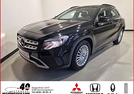 Mercedes-Benz GLA 180 Navi+Fahrerprofil+Ambiente Beleuchtung+SHZ+Keyless