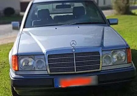 Mercedes-Benz E 230 W 124, H-Kennzeichen, super Zustand, Automatik
