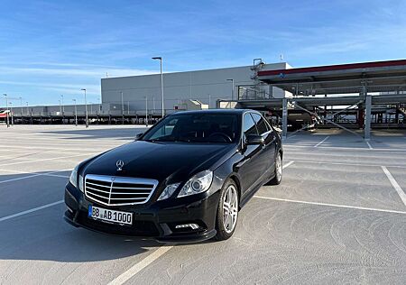 Mercedes-Benz E 350 AMG Paket