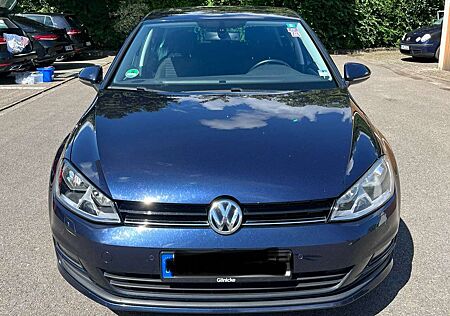 VW Golf Volkswagen VII 1.2 TSI BlueMotion Technology Cup