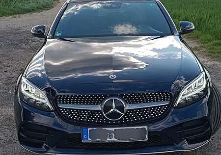 Mercedes-Benz C 220 d T 9G-TRONIC AMG Line