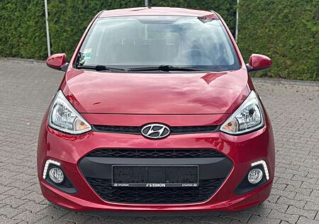 Hyundai i10 1,0 FIFA World Cup Edition