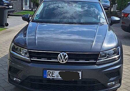 VW Tiguan Volkswagen 1.4 TSI ACT DSG Join, AHK, Pano, Stand-HZG, Kam