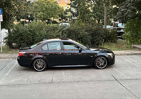 BMW 545i 545