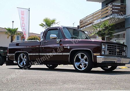 Chevrolet Silverado C10 350V8SWB Fleetside-Top of the Line