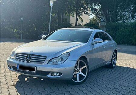 Mercedes-Benz CLS 500 (219.375)