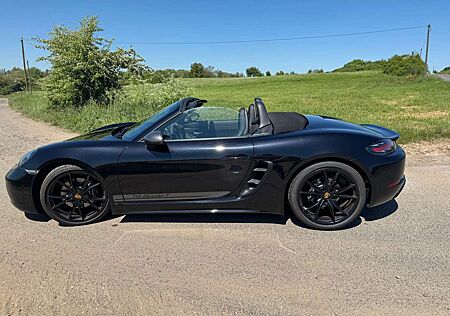 Porsche Boxster S Black Edition