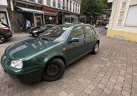 VW Golf Volkswagen 2.0 Automatik GL