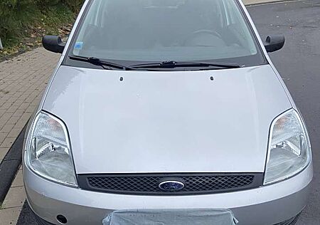 Ford Fiesta gebraucht kaufen Ford Fiesta 1.3