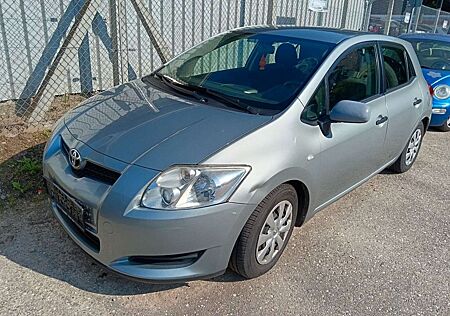 Toyota Auris Basis