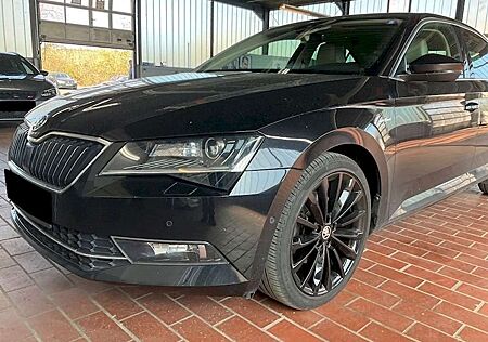 Skoda Superb 2.0 TDI 140 kW / 190 PS DSG Laurin & Klement