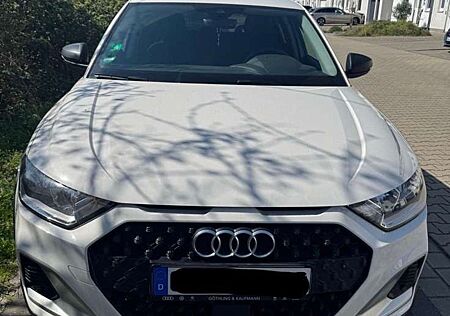 Audi A1 30 TFSI allstreet