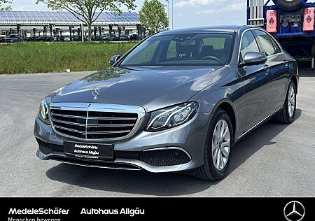 Mercedes-Benz E 200 Exclusive Distronic SHD LED Comand 360°Kam