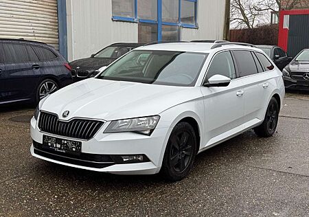 Skoda Superb Combi Ambition TDI/Kam/PDC/Navi