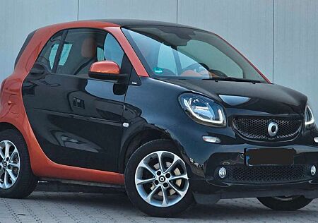 Smart ForTwo coupe Passion 52kW Klima Shzg Pano MFL
