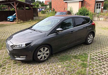 Ford Focus +Fließh.+1.0+EcoBoost+Start-Stopp+Titanium