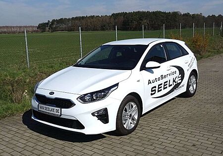 Kia Cee'd Ceed / 1.4 Cool UX Klima Radio/USB/AUX/MP3 Tempomat