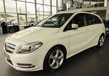 Mercedes-Benz B 200 Sports Tourer/Sport-Paket/Park-Assistent