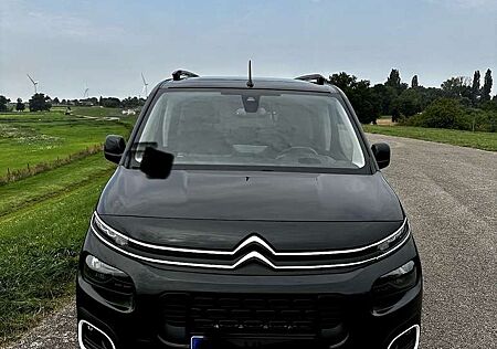 Citroën Berlingo Citroen M BlueHDi 130 EAT8 SHINE
