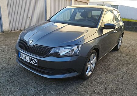 Skoda Fabia 1.0I MPI 44 KW Cool Edition Tüv bis September 2026