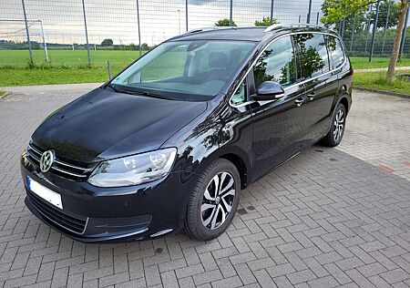 VW Sharan Volkswagen 1.4TSI ACTIVE 7Si AHK Kam. DSG ACC WR 5JGar Busin.