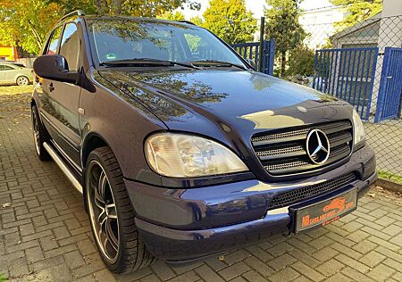 Mercedes-Benz ML 320 Automatik, Leder, 22Zoll aus 1. Hand!!!