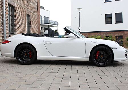 Porsche 911 Carrera Cabriolet
