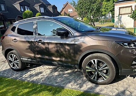 Nissan Qashqai 1.3 DIG-T ZAMA