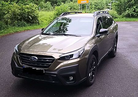 Subaru Outback 2.5i Lineartronic Exclusive Cross