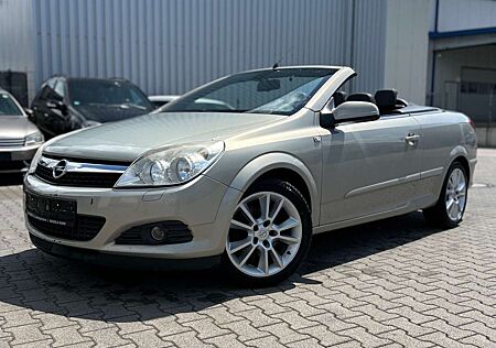 Opel Astra Twin Top 1.6 Turbo Cosmo