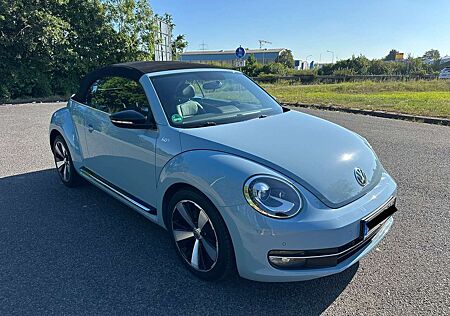 VW Beetle Volkswagen The Cabriolet 1.4 TSI60s